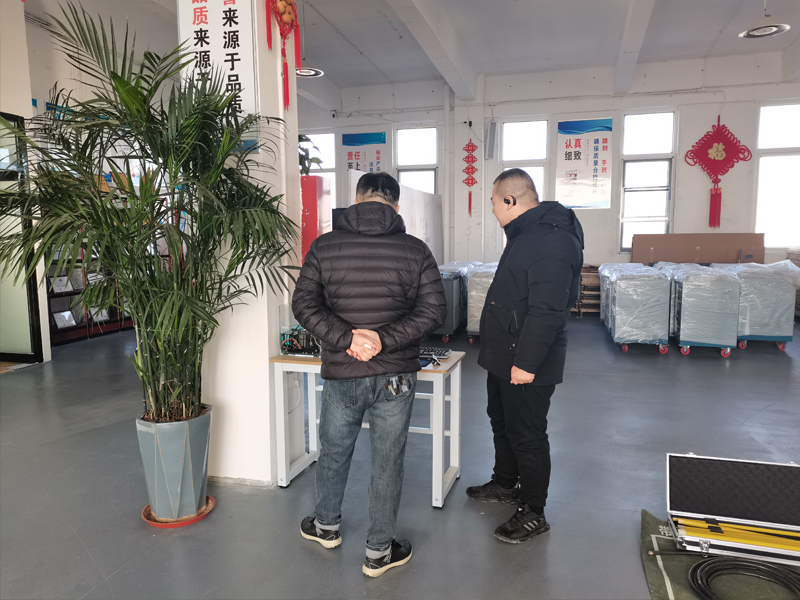 客戶考察
